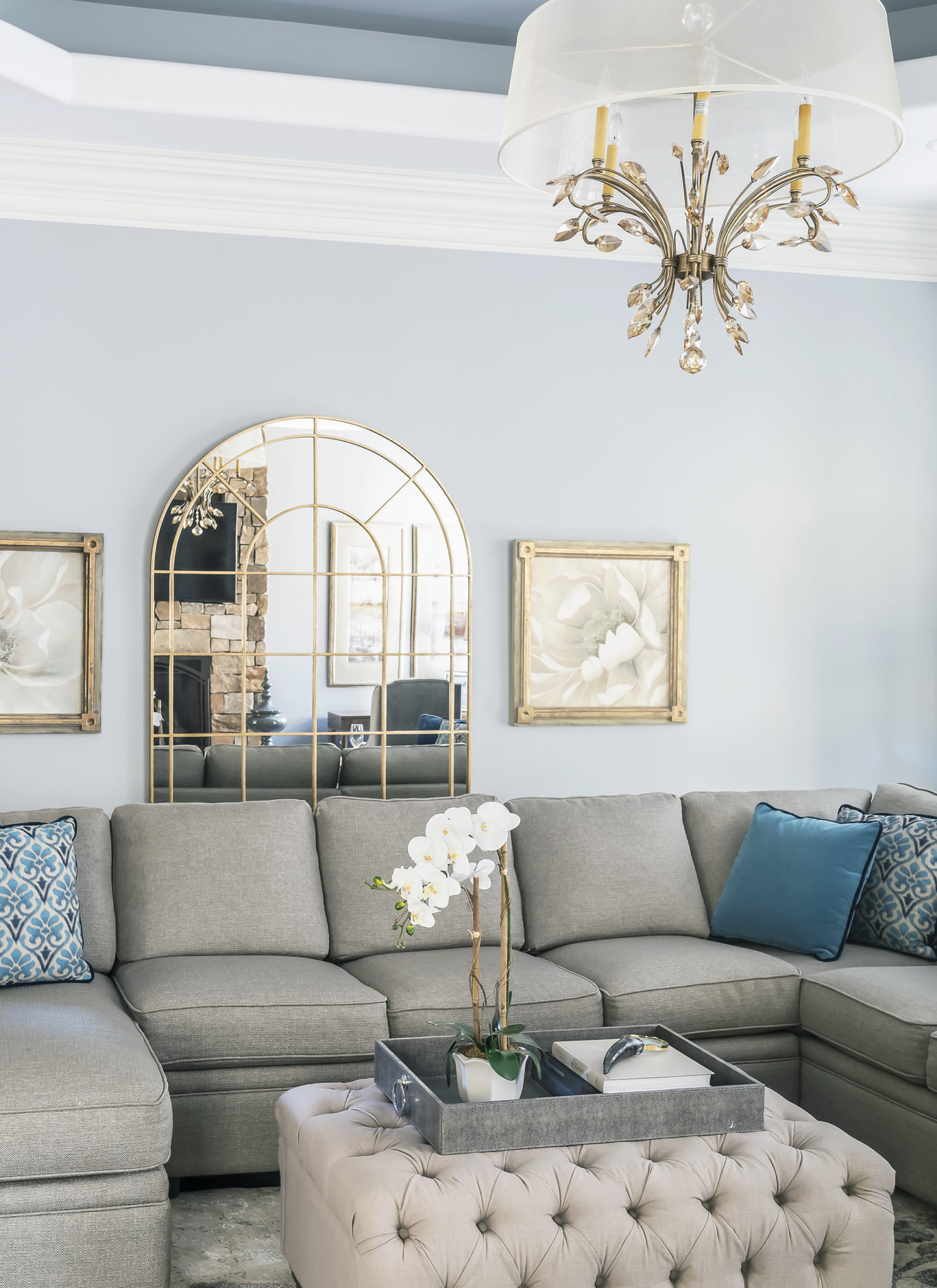The Best Calming Paint Colors for a Relaxing Home Interior